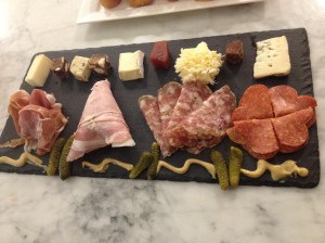 astoria bier and cheese1