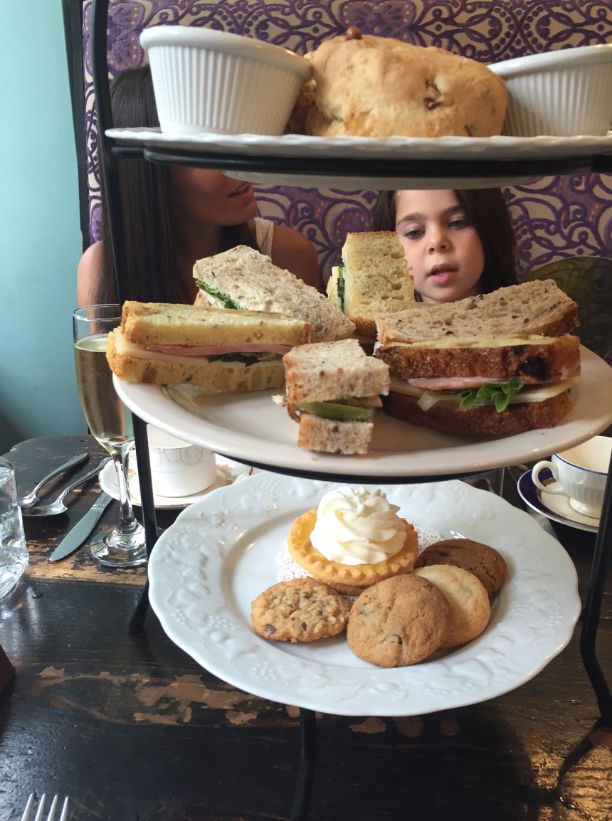 stylin - alices teacup4