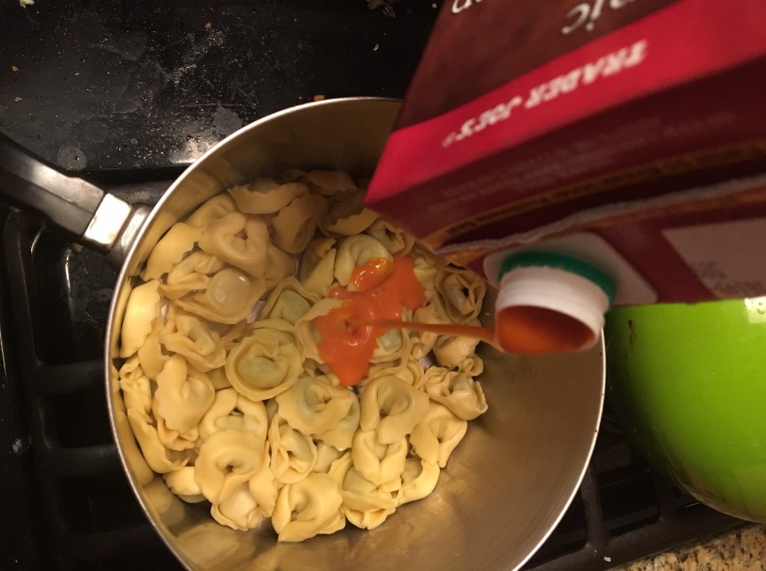 tomato soup with tortellini and mushrooms2