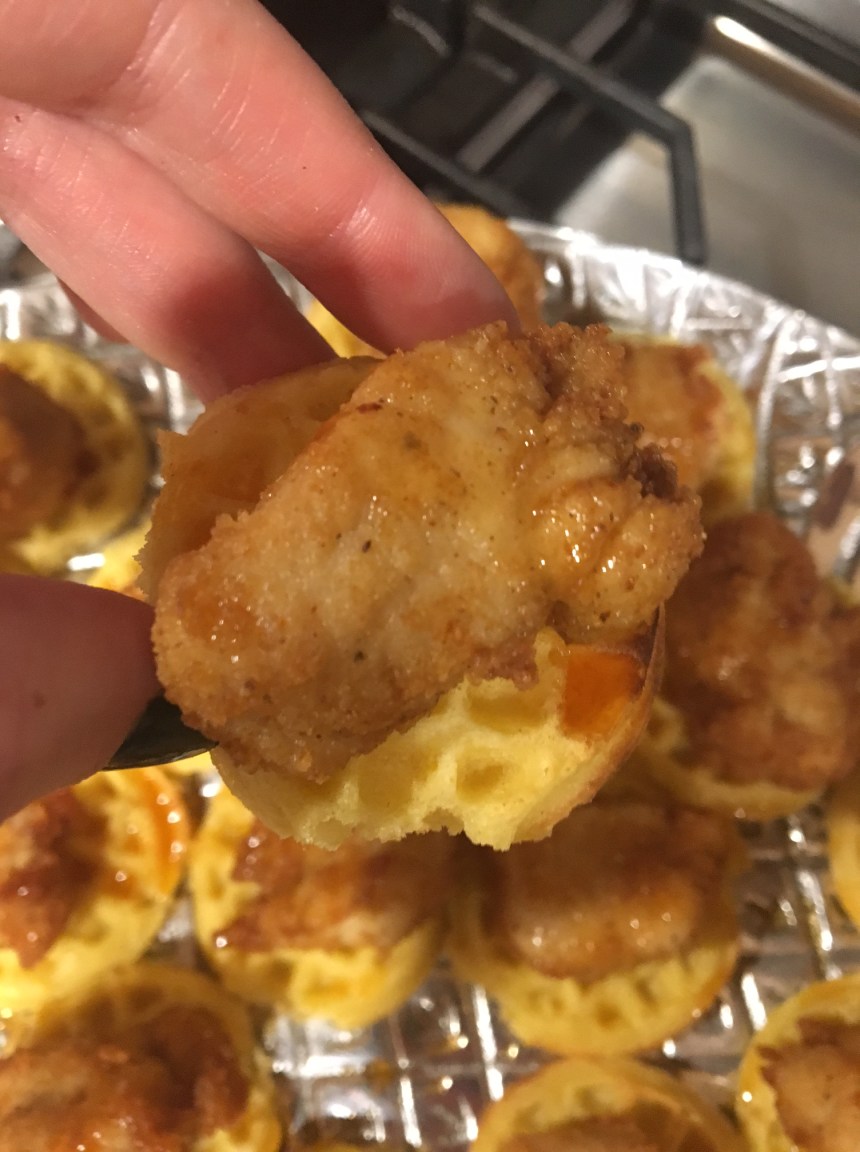 thanksgiving - mini chicken and waffles2