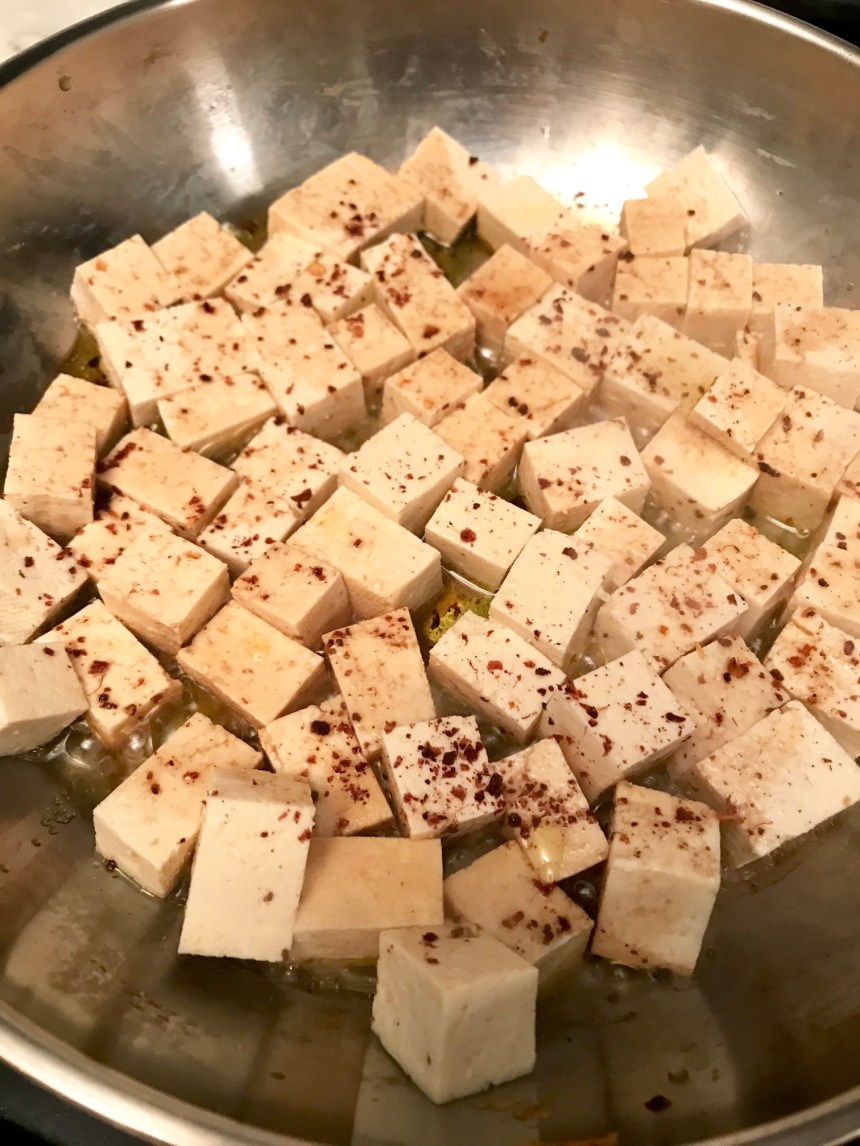 Quinoa Pesto Bowls with Mushrooms, Spinach, and Tofu1